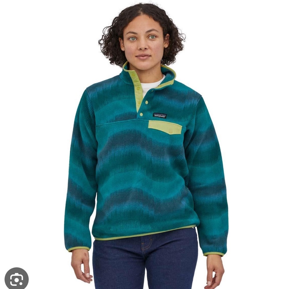 Patagonia Lightweight Synchilla Snap-T Pullover Aurora / Dark Borealis Green